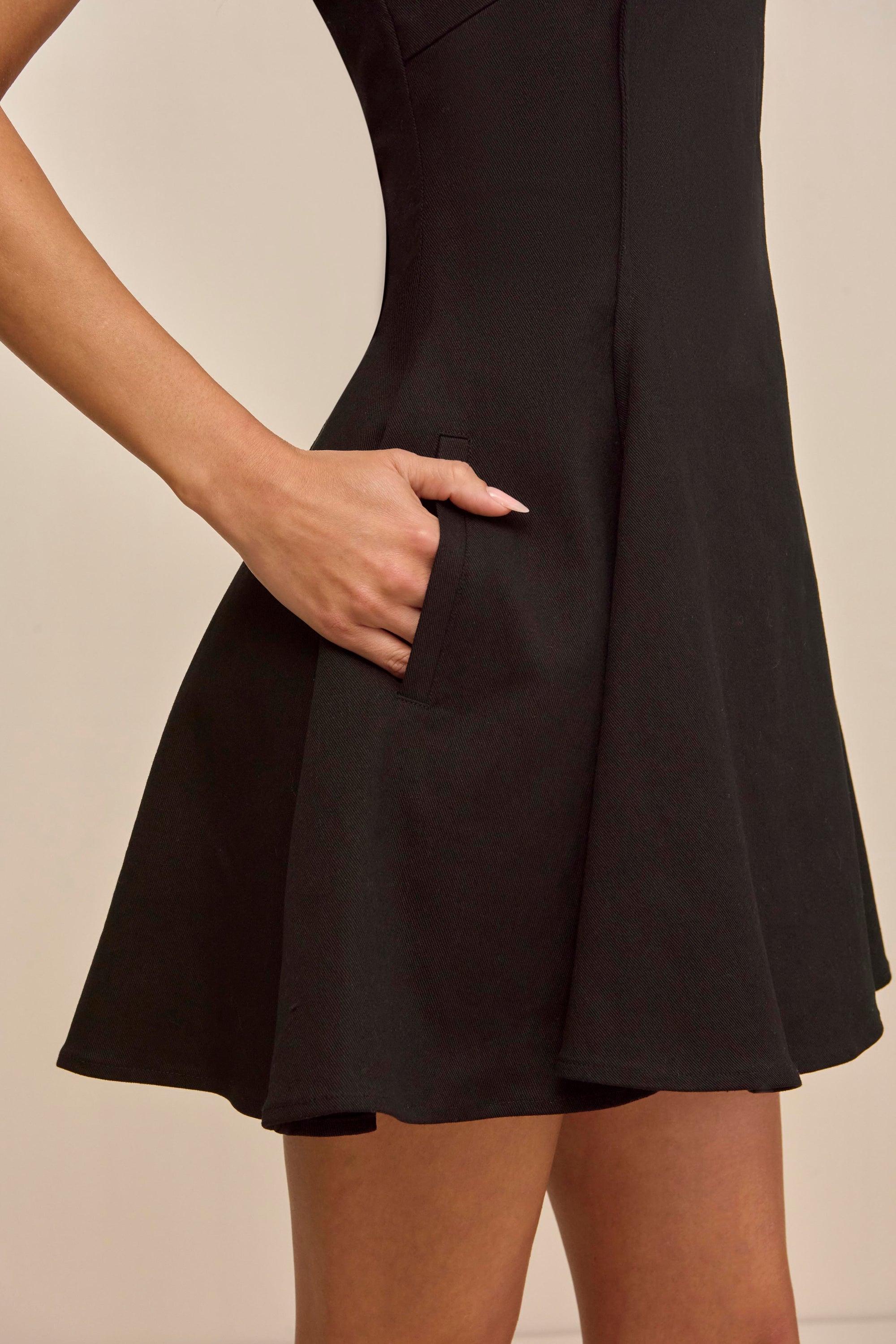 BECKY DRESS - BLACK
