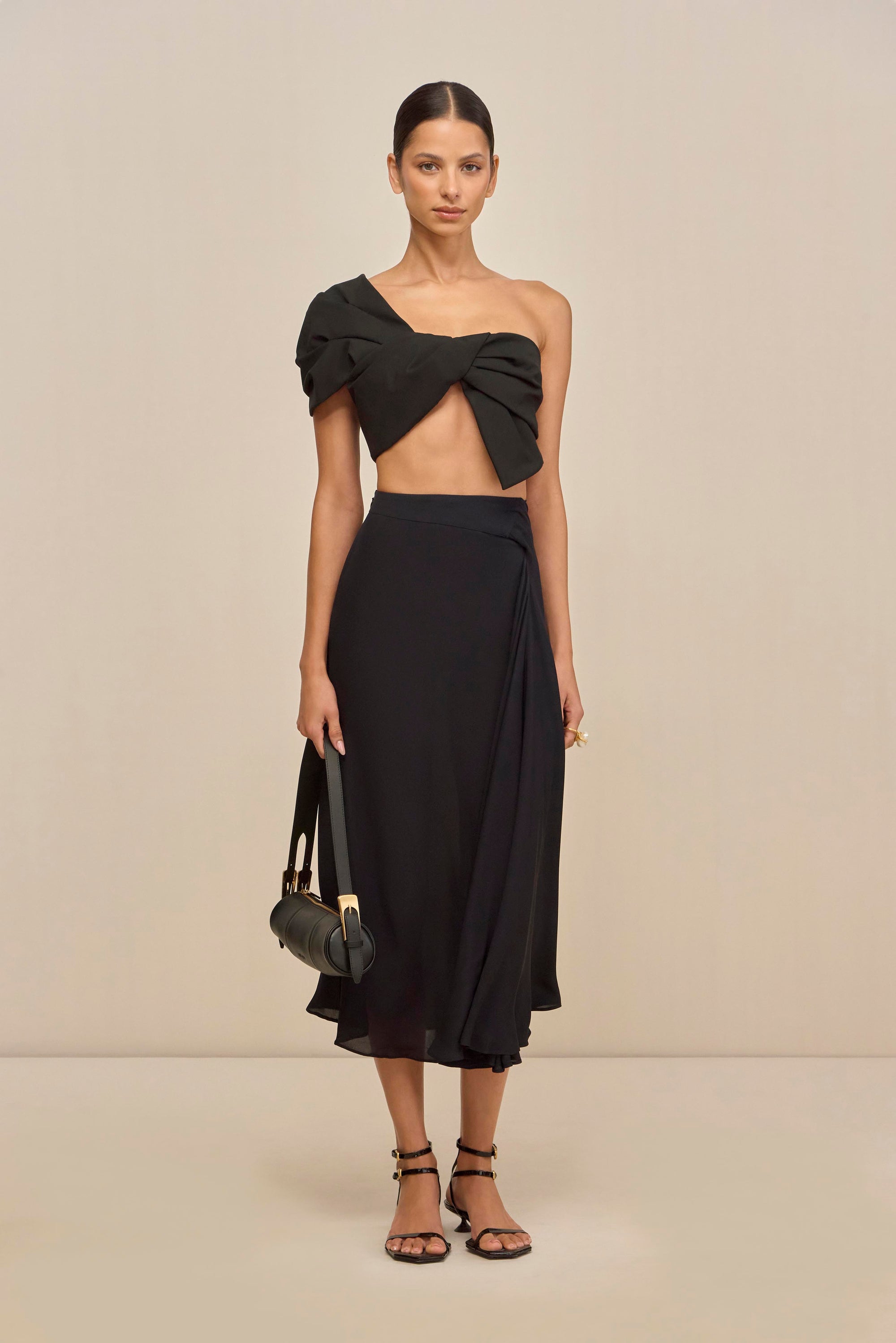 DELIA TOP - BLACK