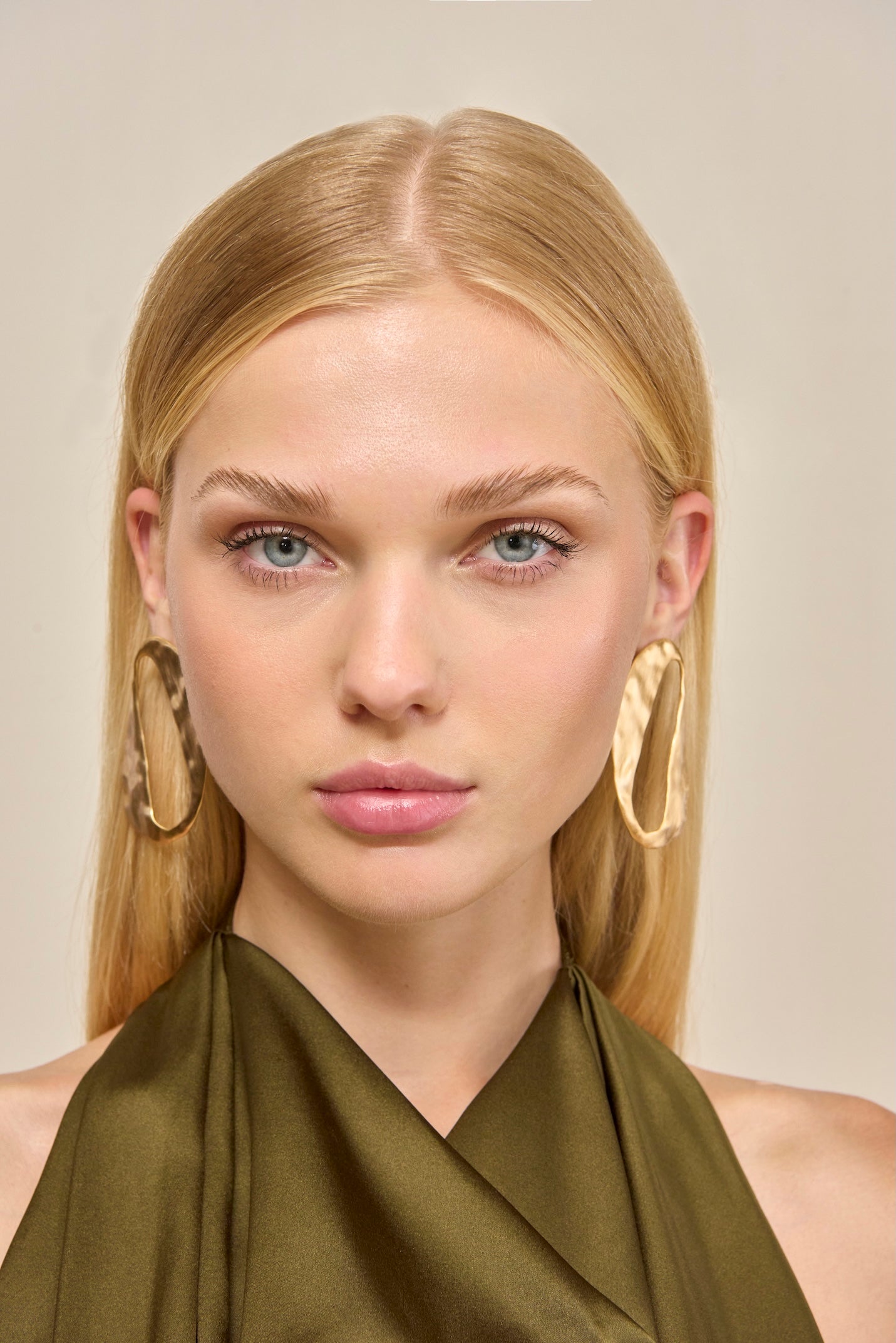RUE EARRING - BRUSHED BRASS