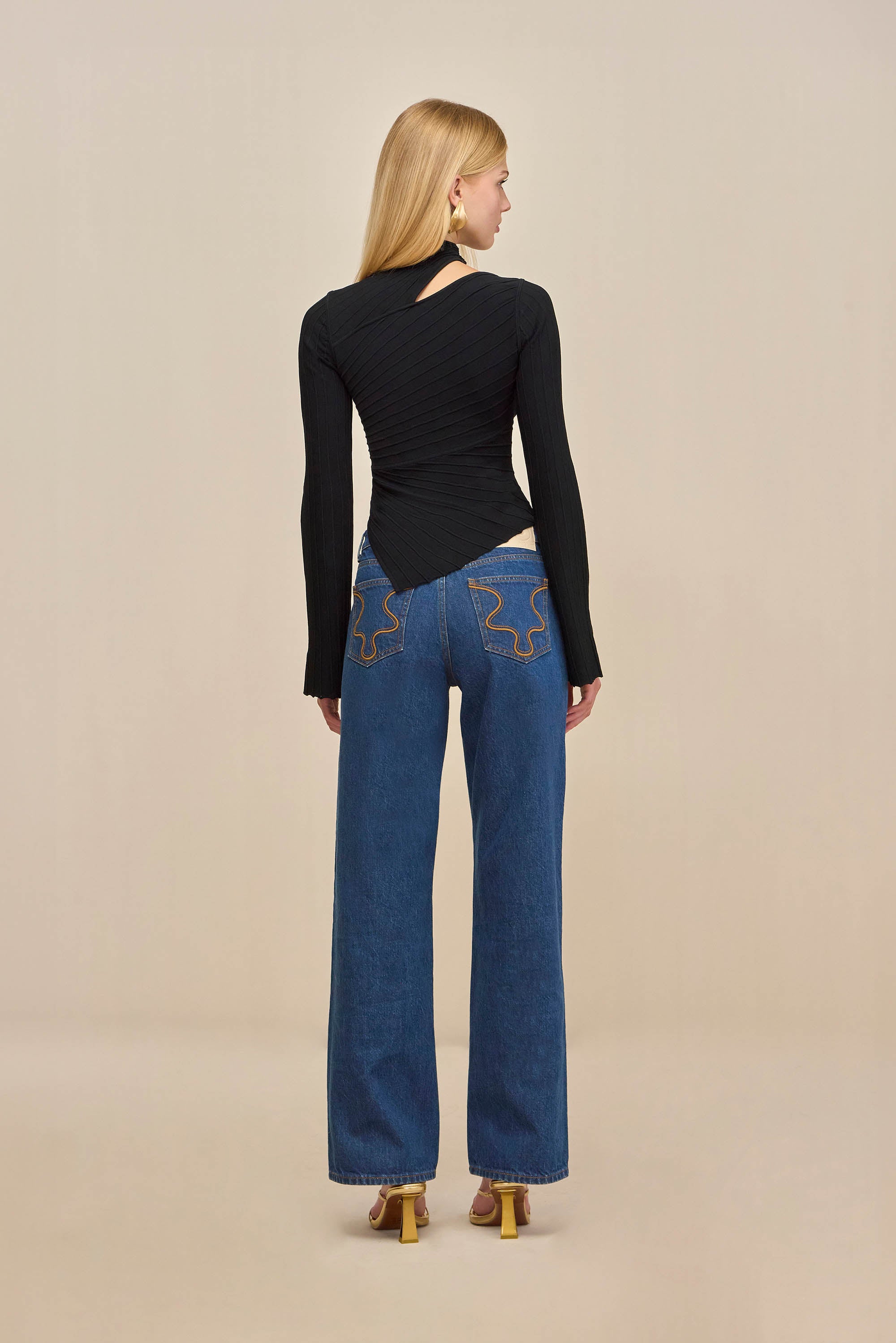 TAYLA KNIT TOP - BLACK