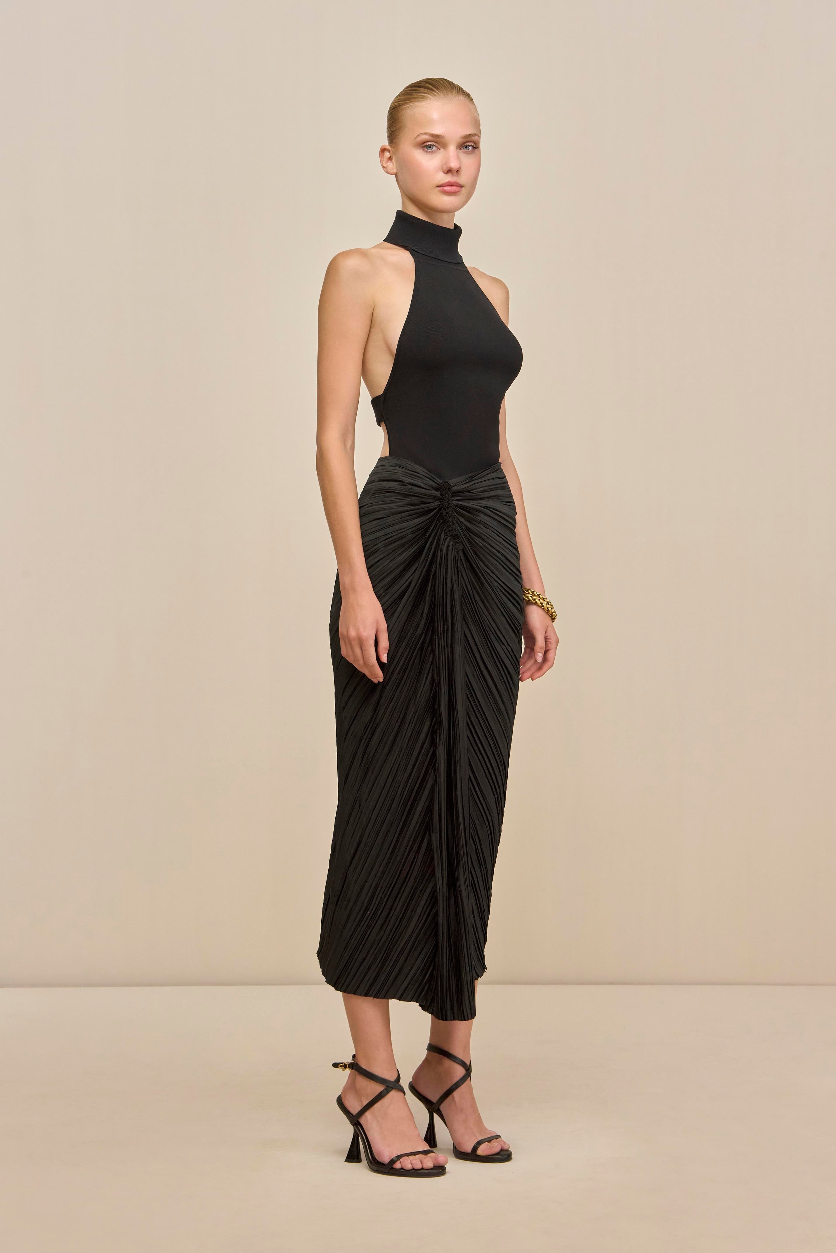 【送料&関税込】Cult Gaia Sola Skirt In Black Viscose Cult Gaia Sola Skirt In Black Viscose | italist