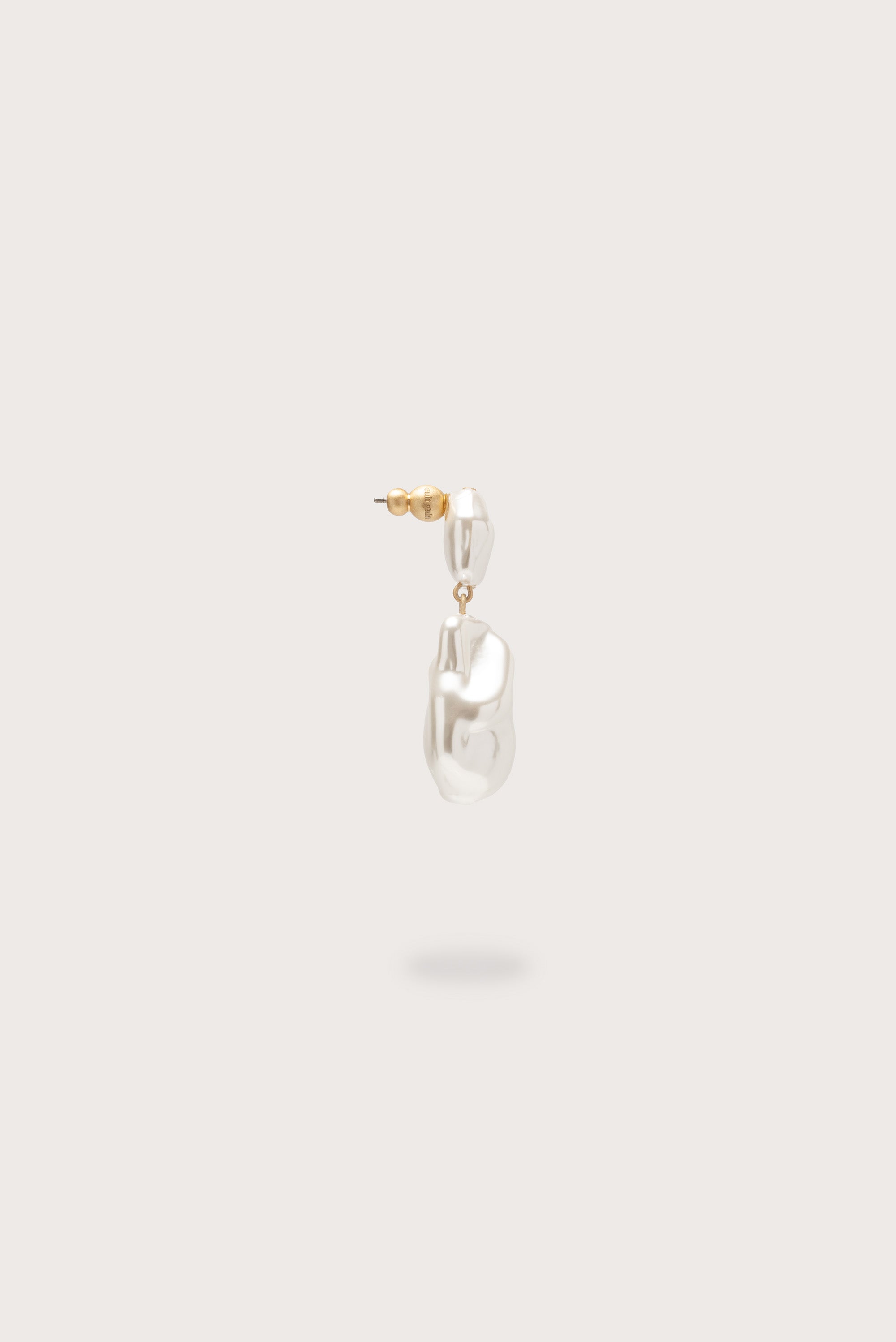 MAJORIE EARRING - PEARL