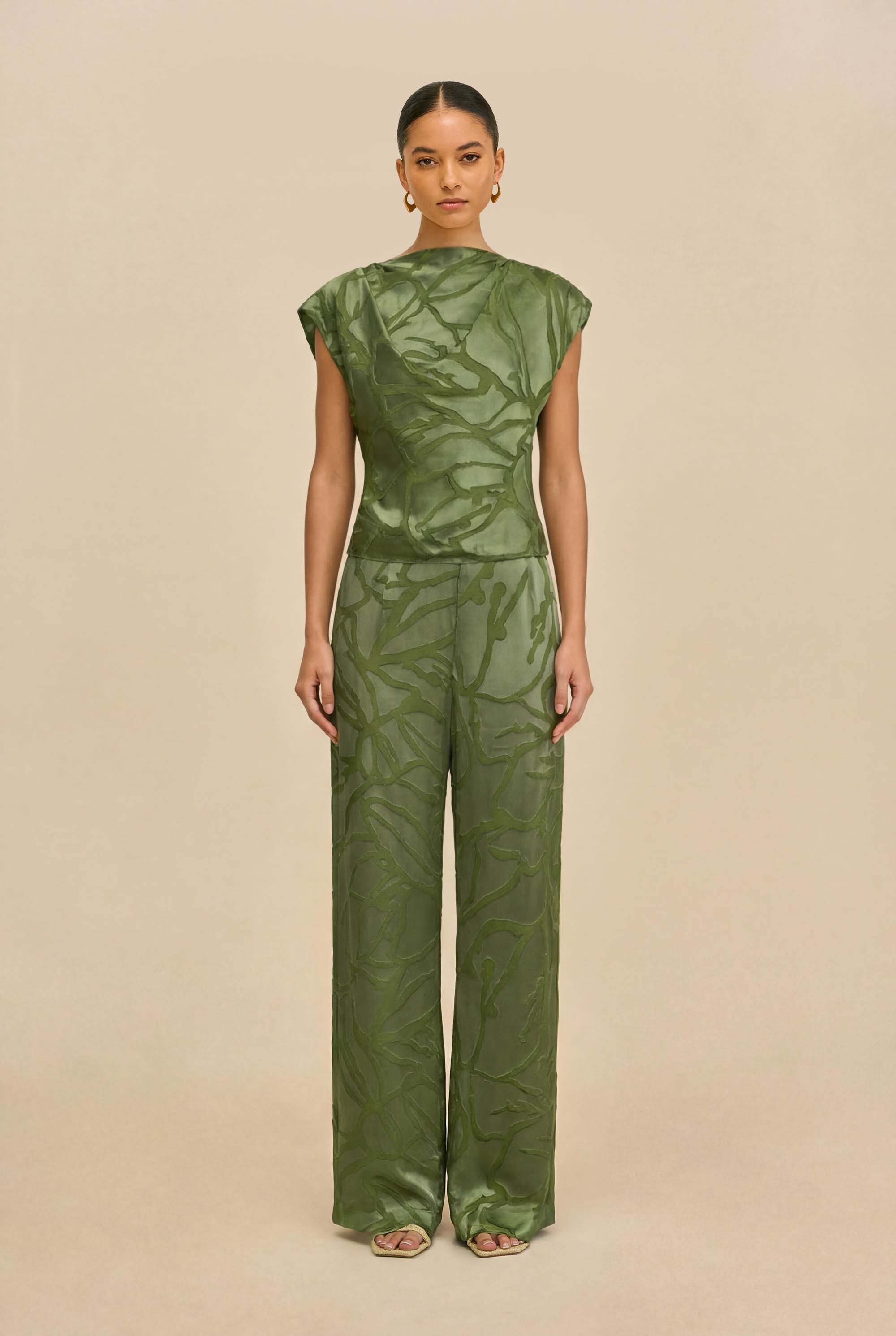 motto_kuma tarptotarp model forest グリーン MONETTE TOP - DEEP PASTURE – CULT GAIA