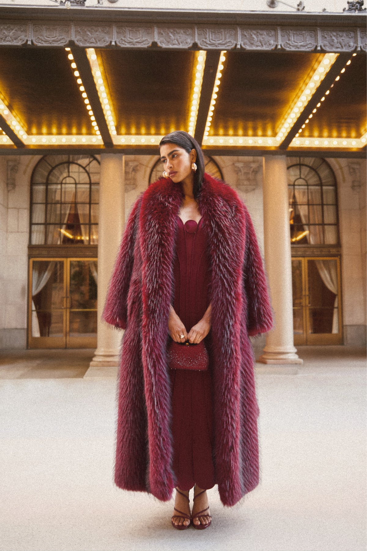 DISCOVER OUTERWEAR ON CULTGAIA.COM