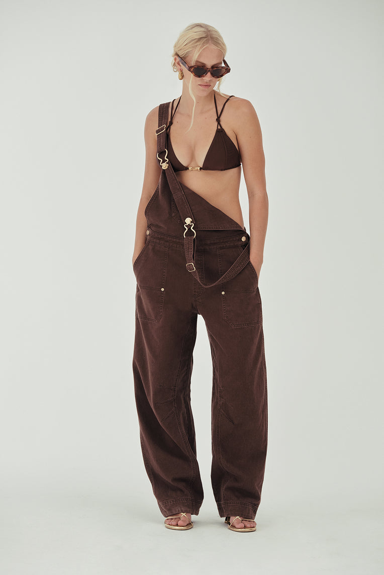 SHOP THE VACATION EDIT ON CULTGAIA.COM
