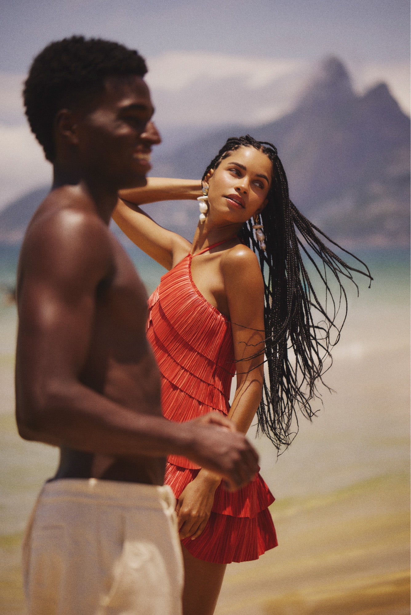 SHOP THE VACATION EDIT ON CULTGAIA.COM