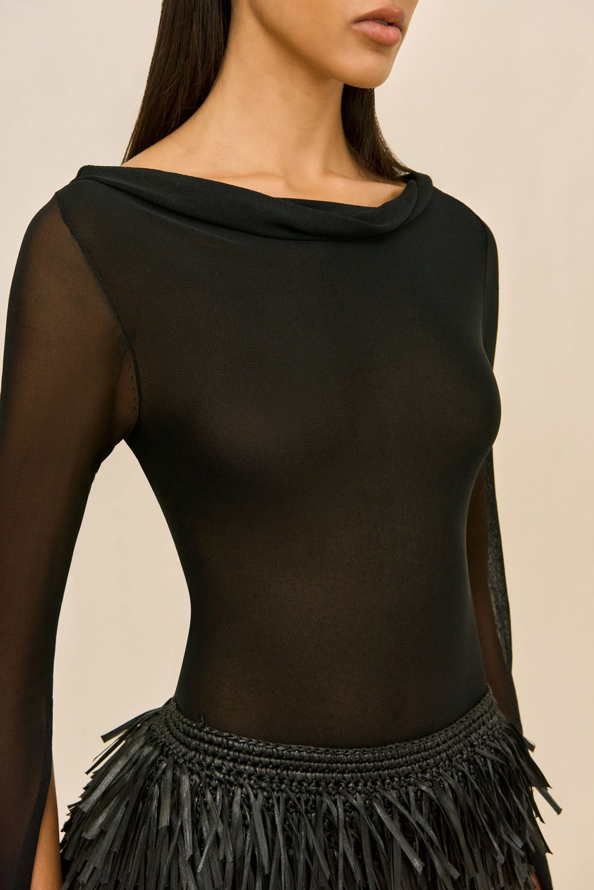 ANDARNA TOP - BLACK