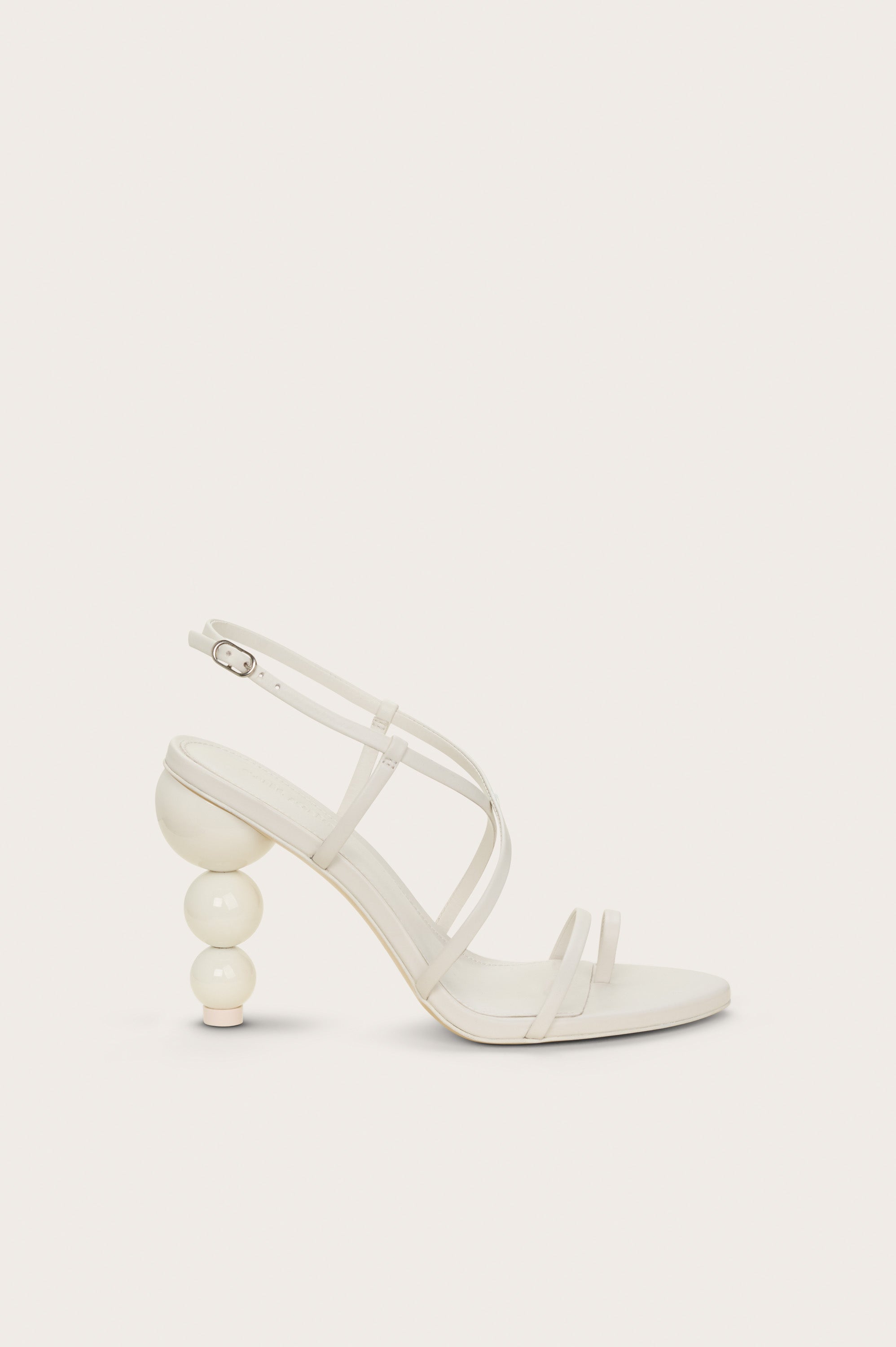 ROBYN SANDAL – ANTIQUE WHITE Chaussures mariage The Wedding Explorer