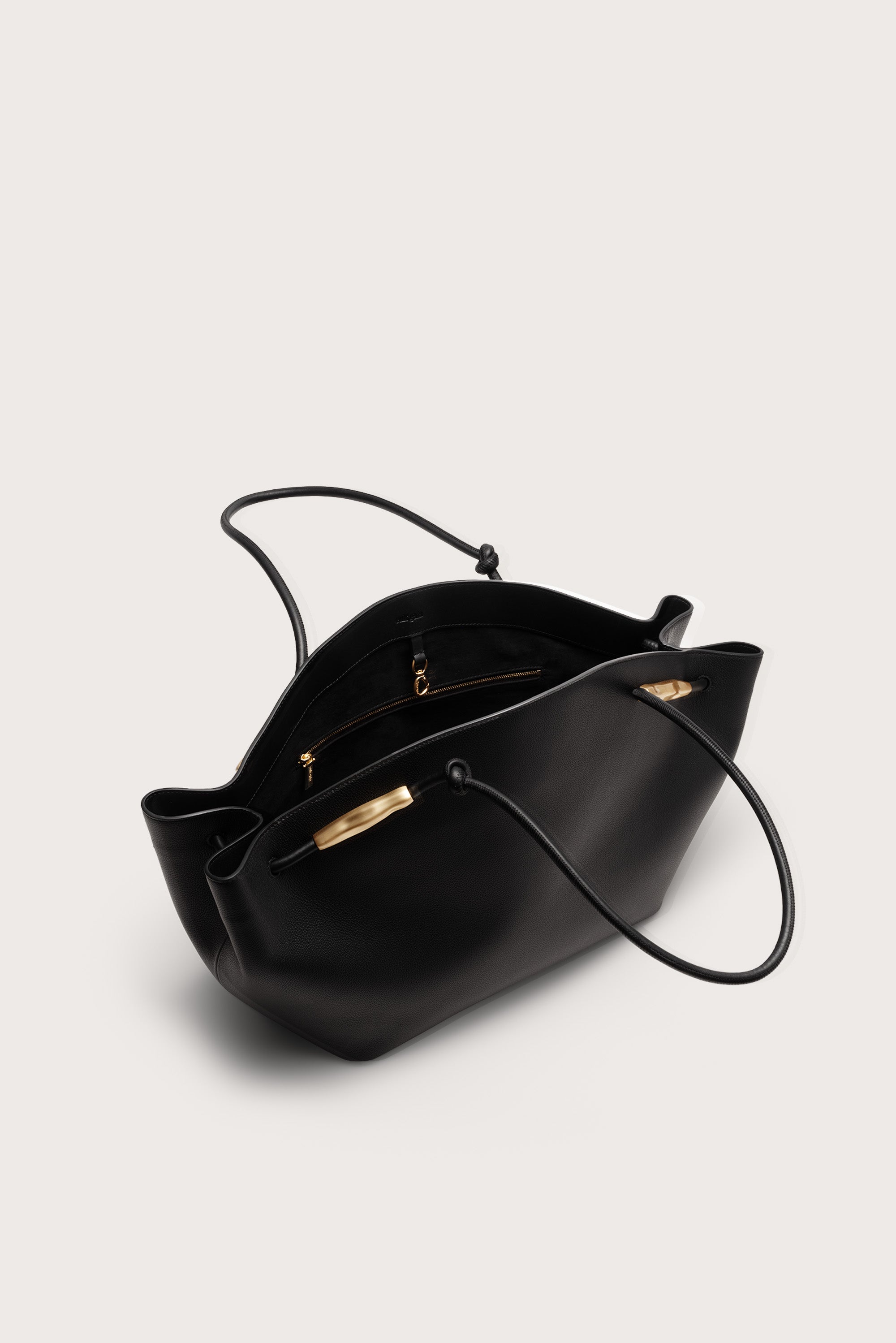 SOLAY XL TOTE BAG - BLACK