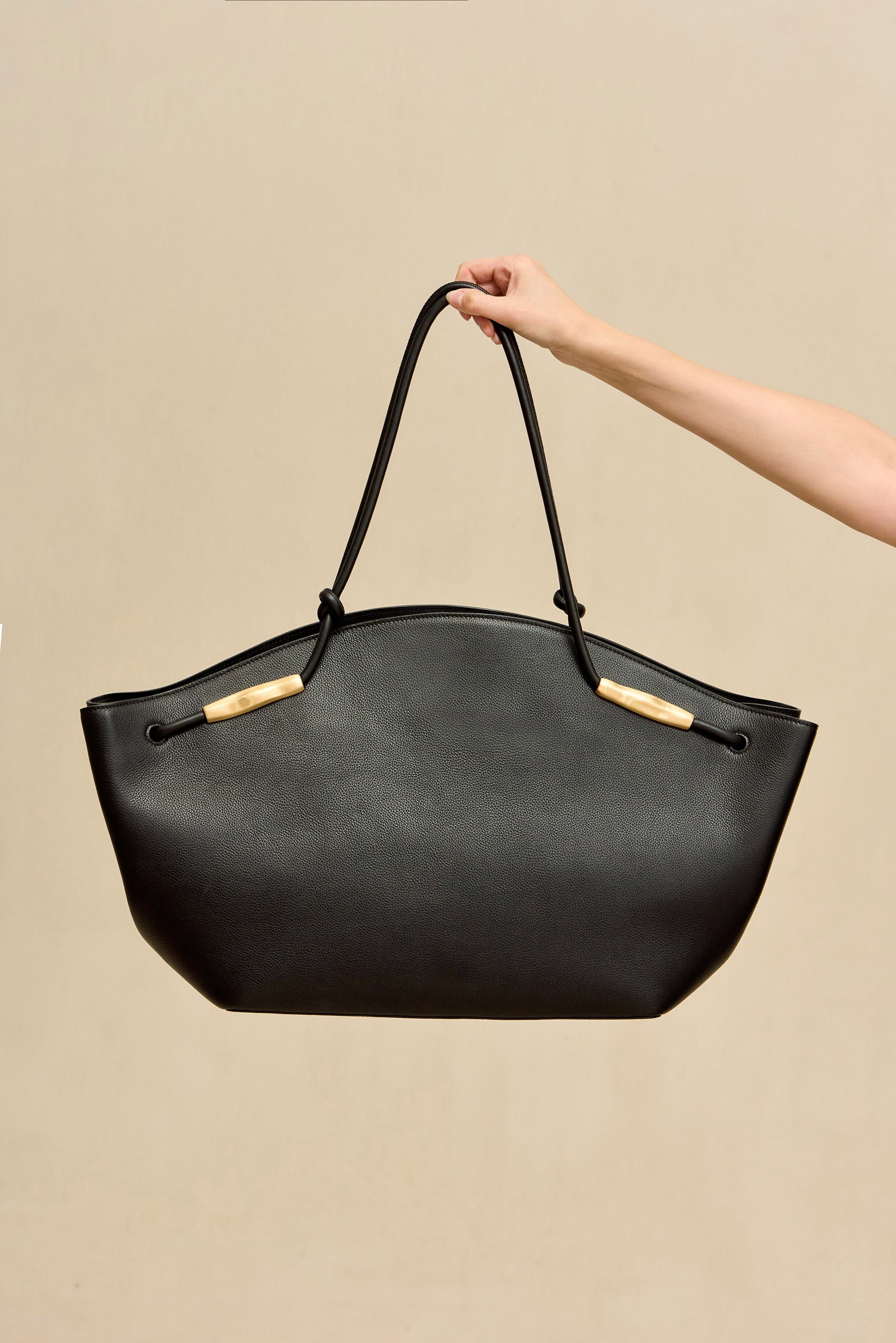 SOLAY XL TOTE BAG - BLACK