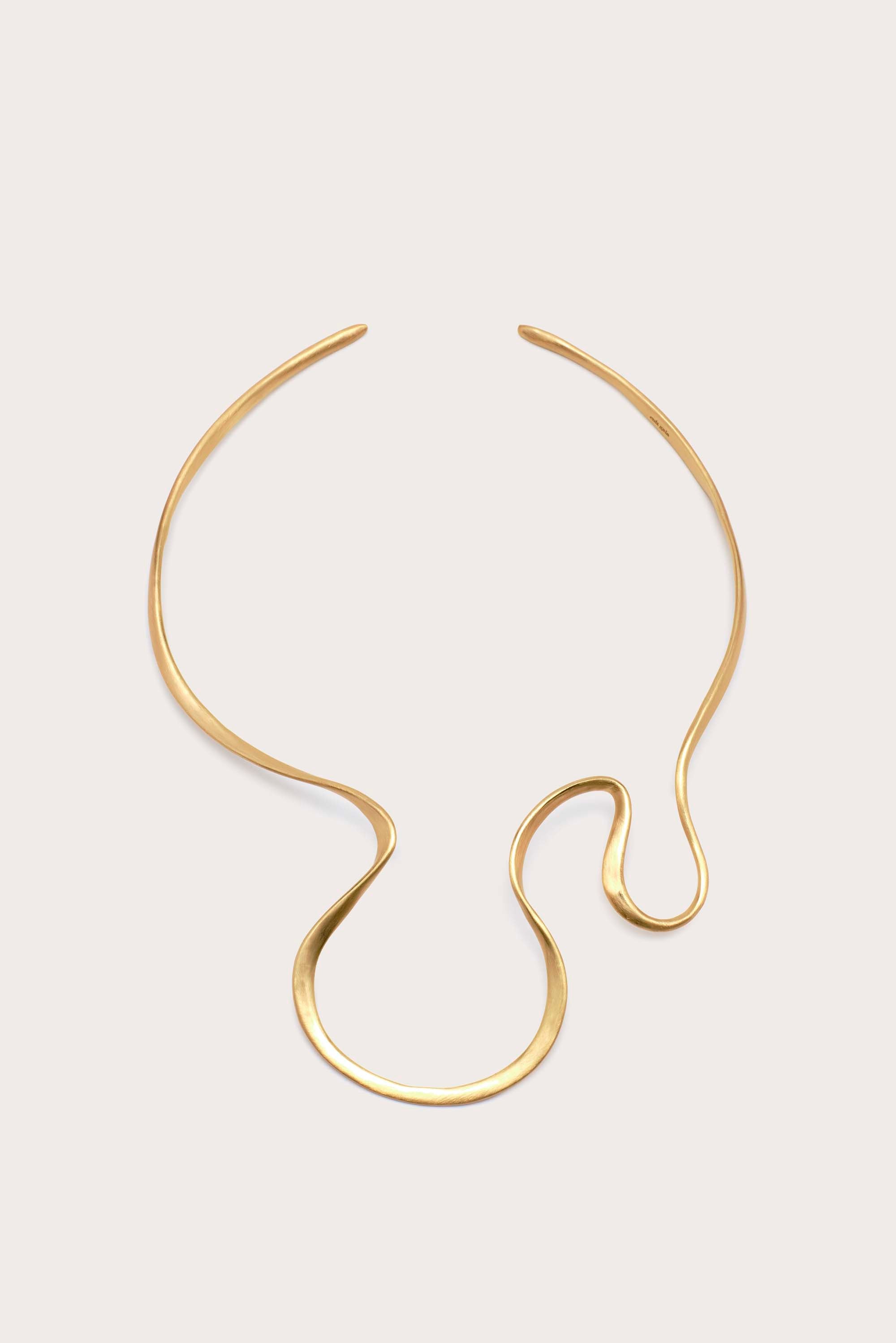 SUNI CHOKER - BRUSHED BRASS