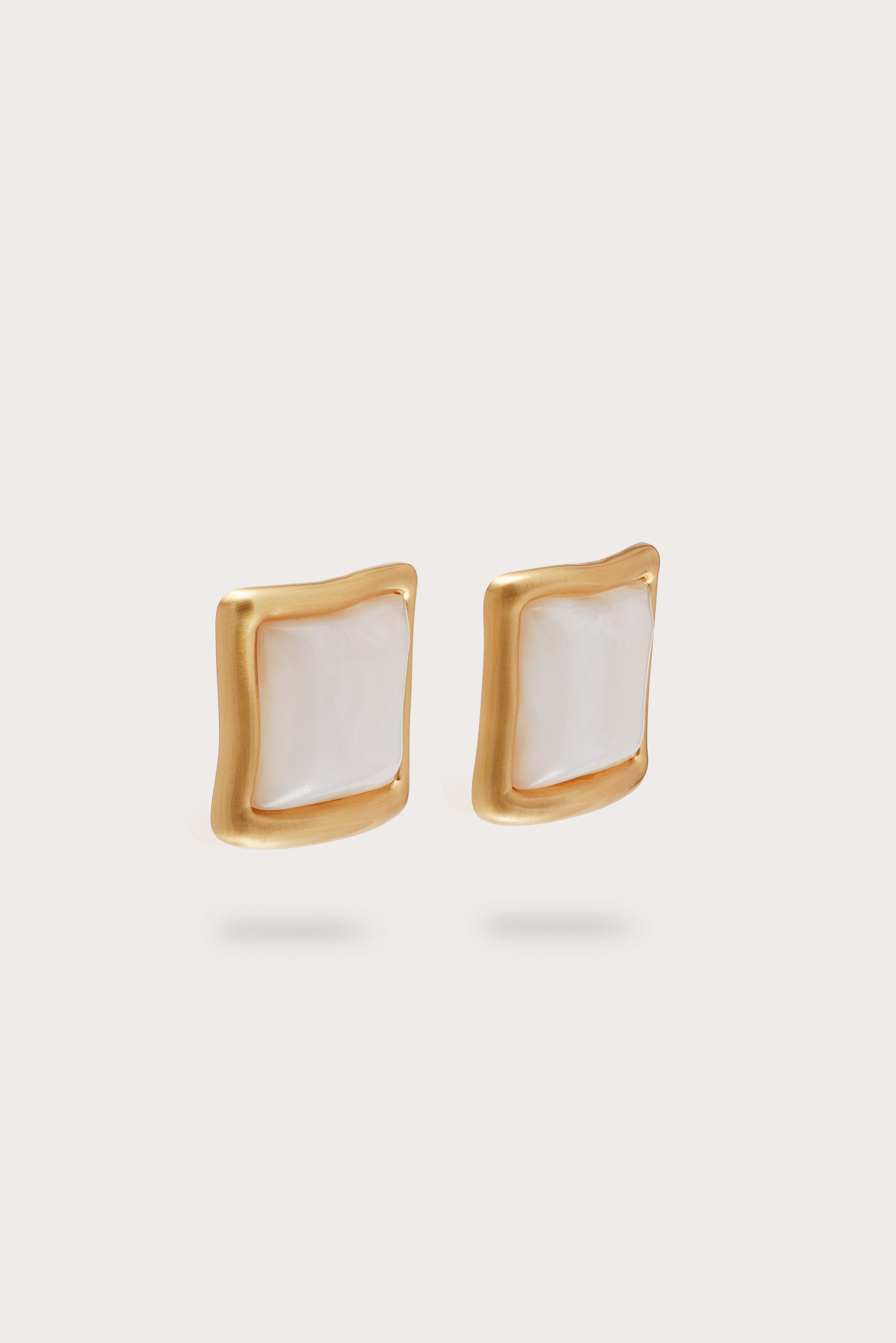 SUNI EARRING - PEARL