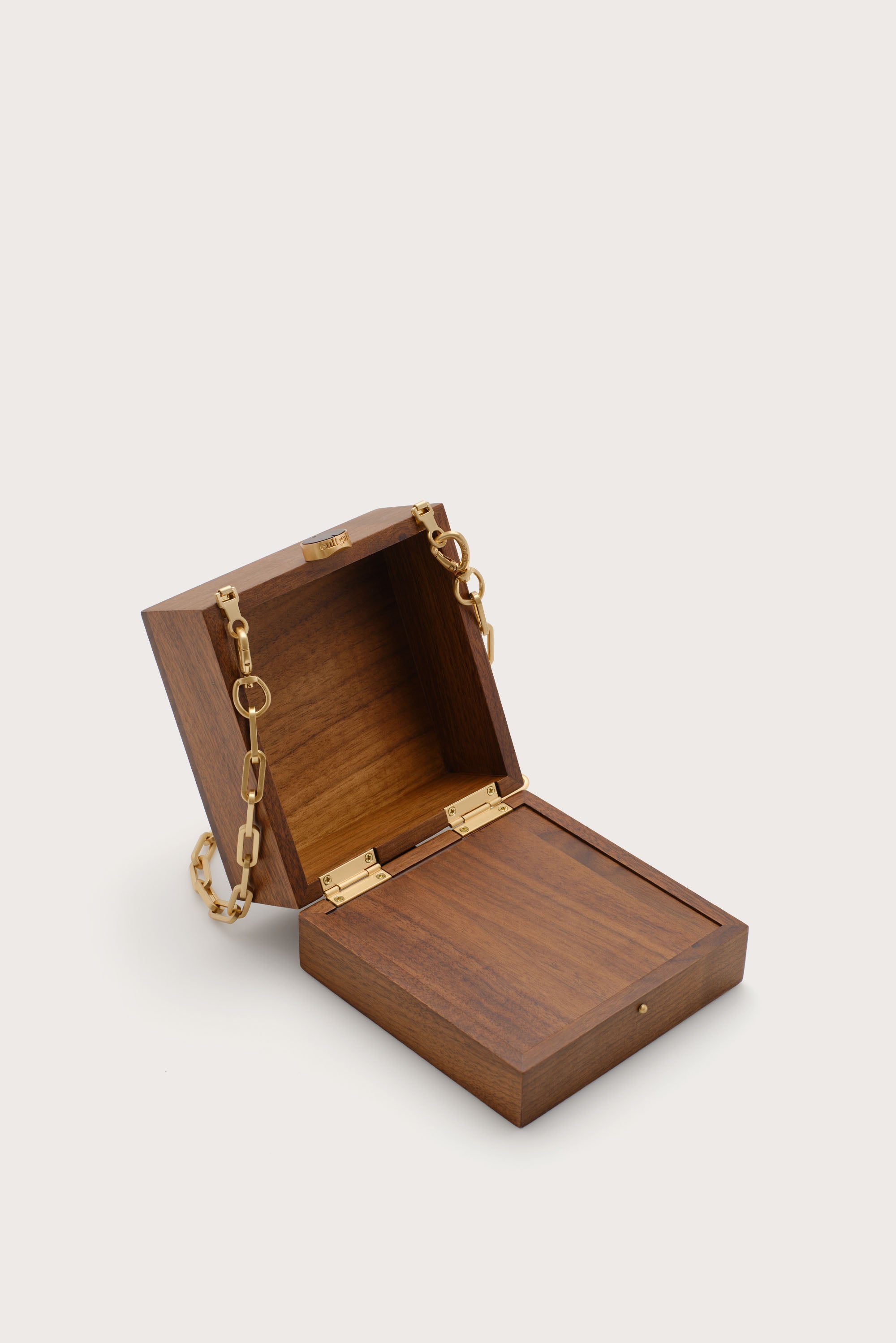 TIC TAC TOE CLUTCH - WALNUT – CULT GAIA
