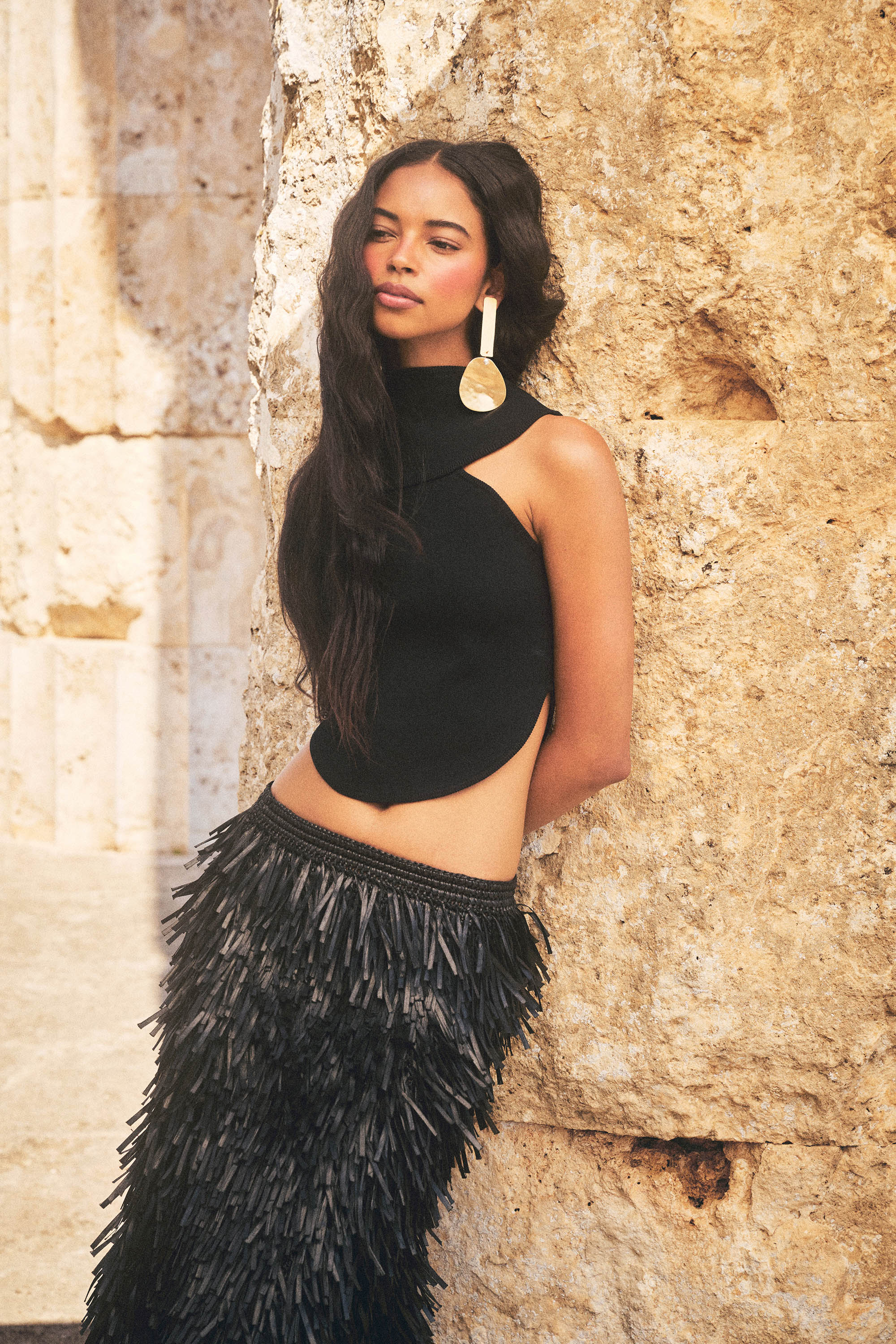 KEVI KNIT TOP - BLACK