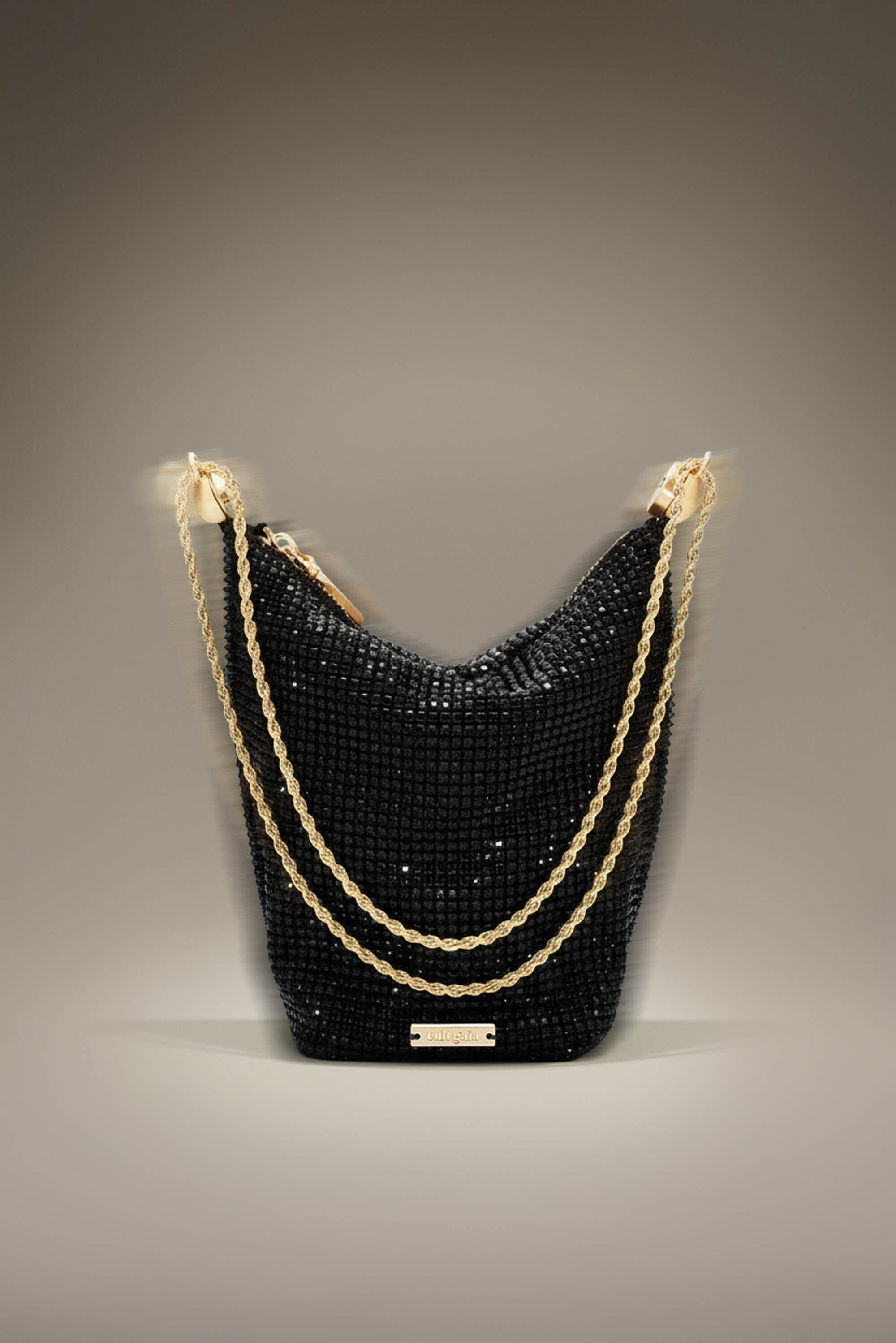 RUE WRISTLET BAG - BLACK