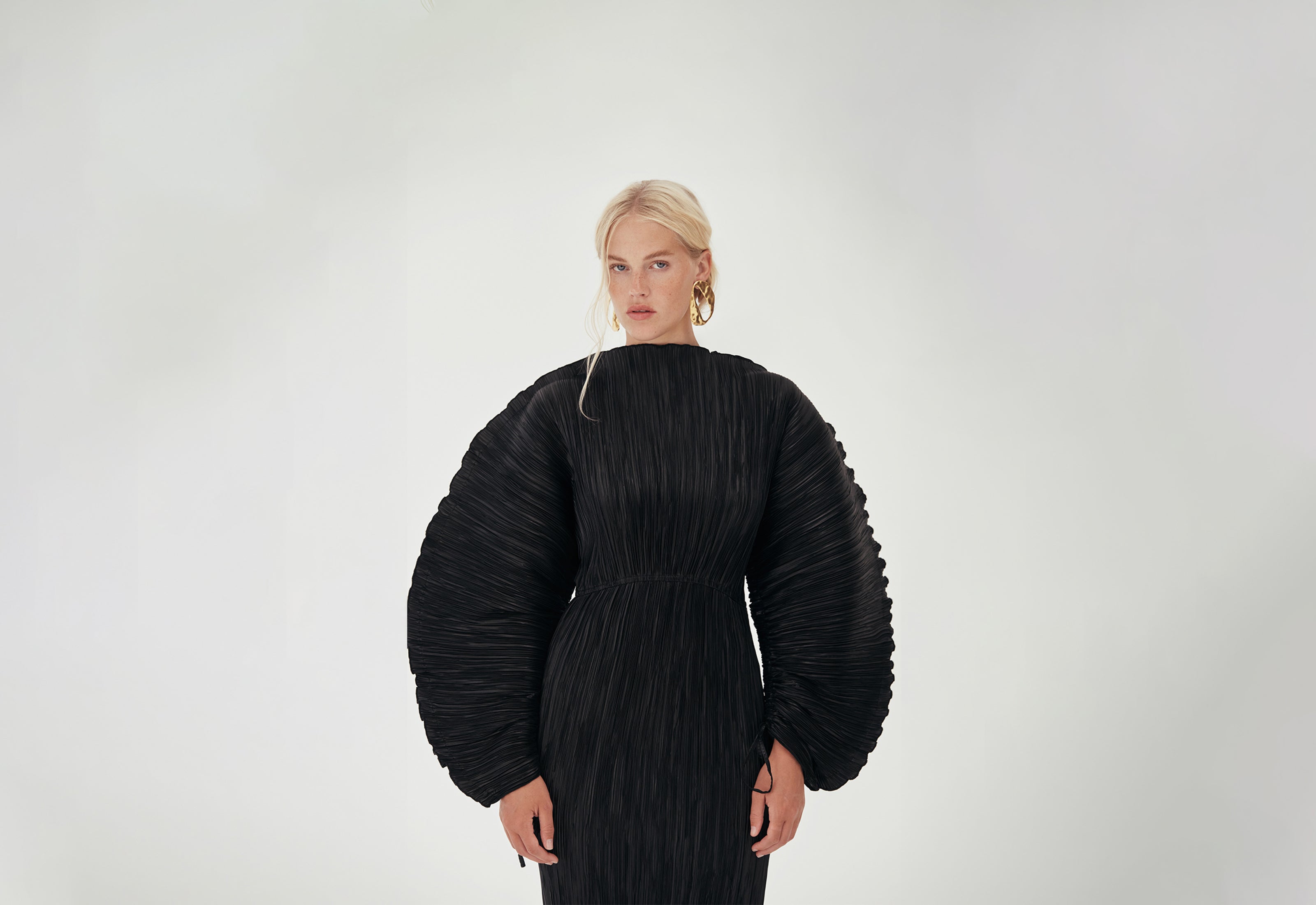 SHOP THE CASUAL COLLECTION ON CULTGAIA.COM