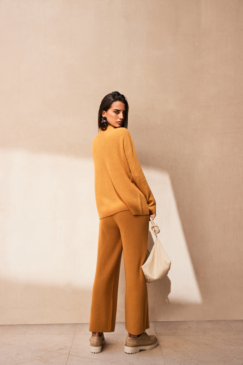 SIERRA KNIT SWEATER - CHAI