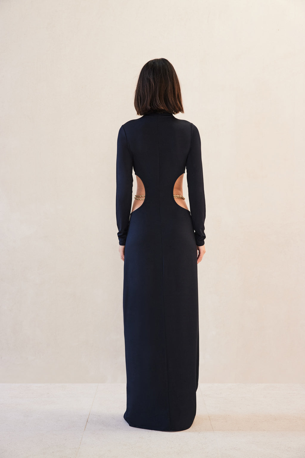 GENEVIEVE GOWN - BLACK