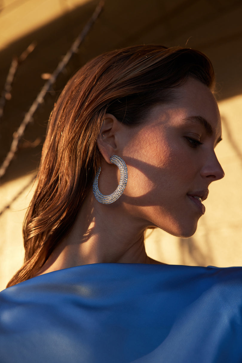 MIRA EARRING - LIGHT SAPPHIRE