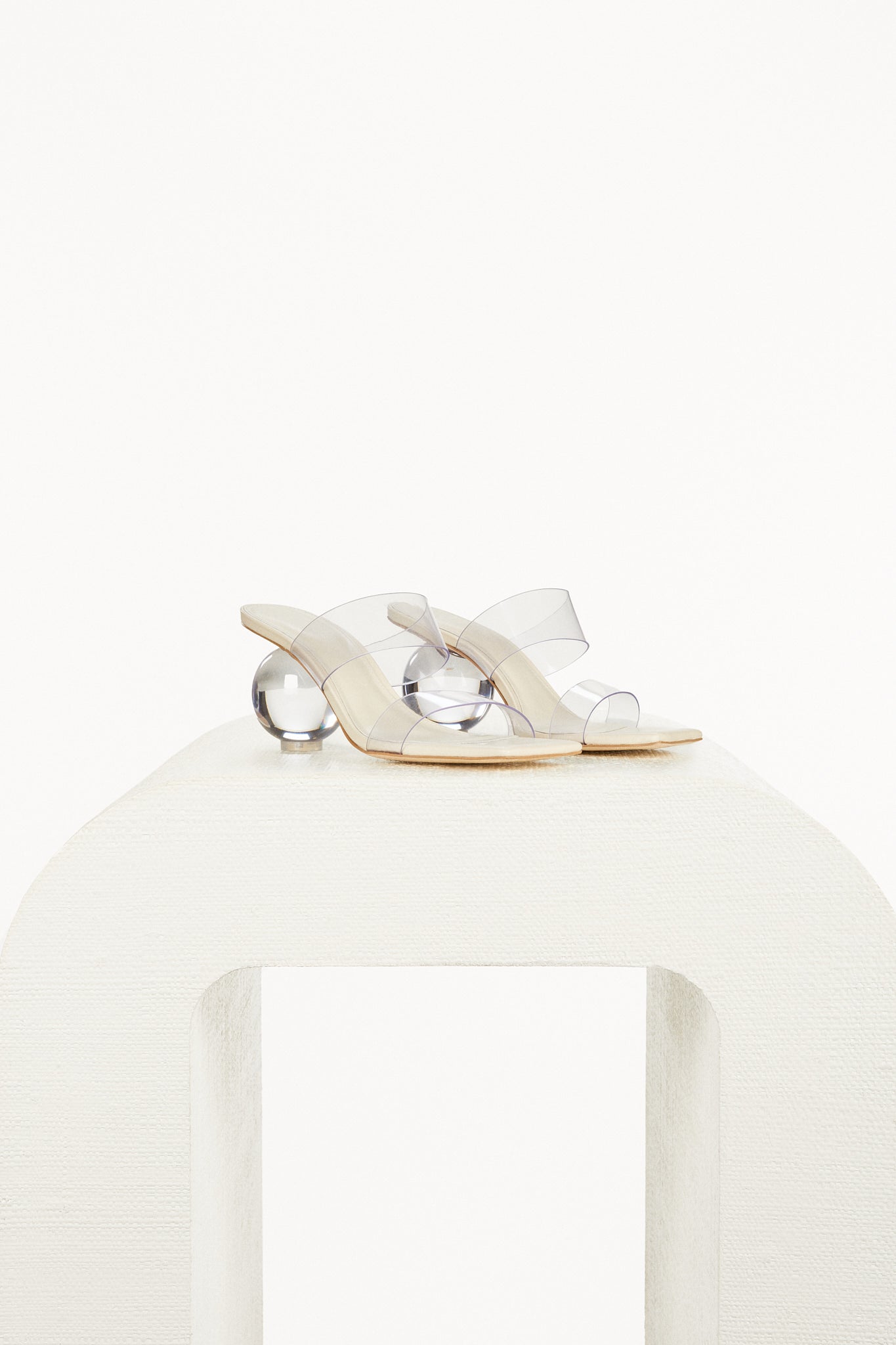 NHU SANDAL - CLEAR