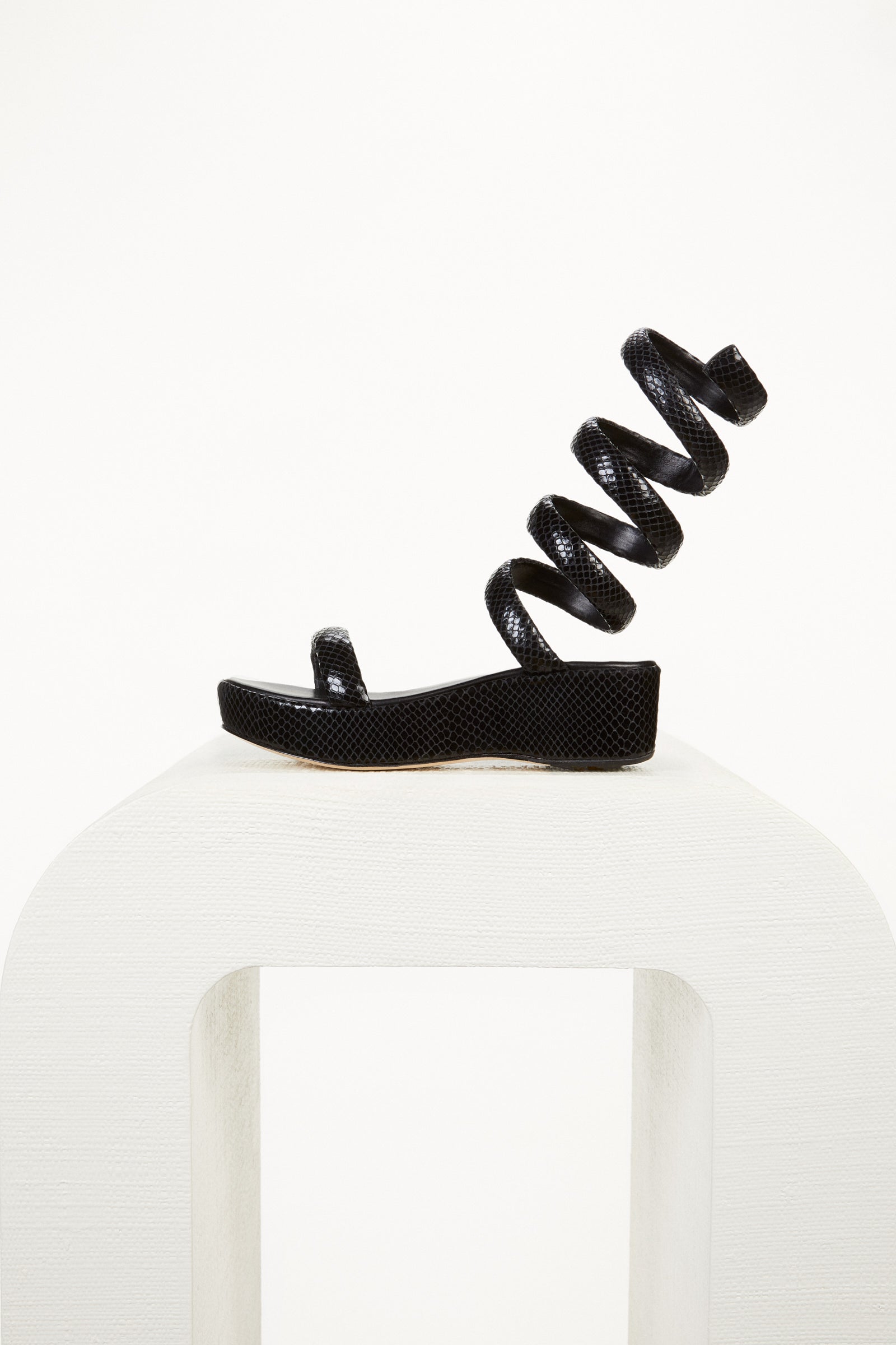 GABI SANDAL - BLACK