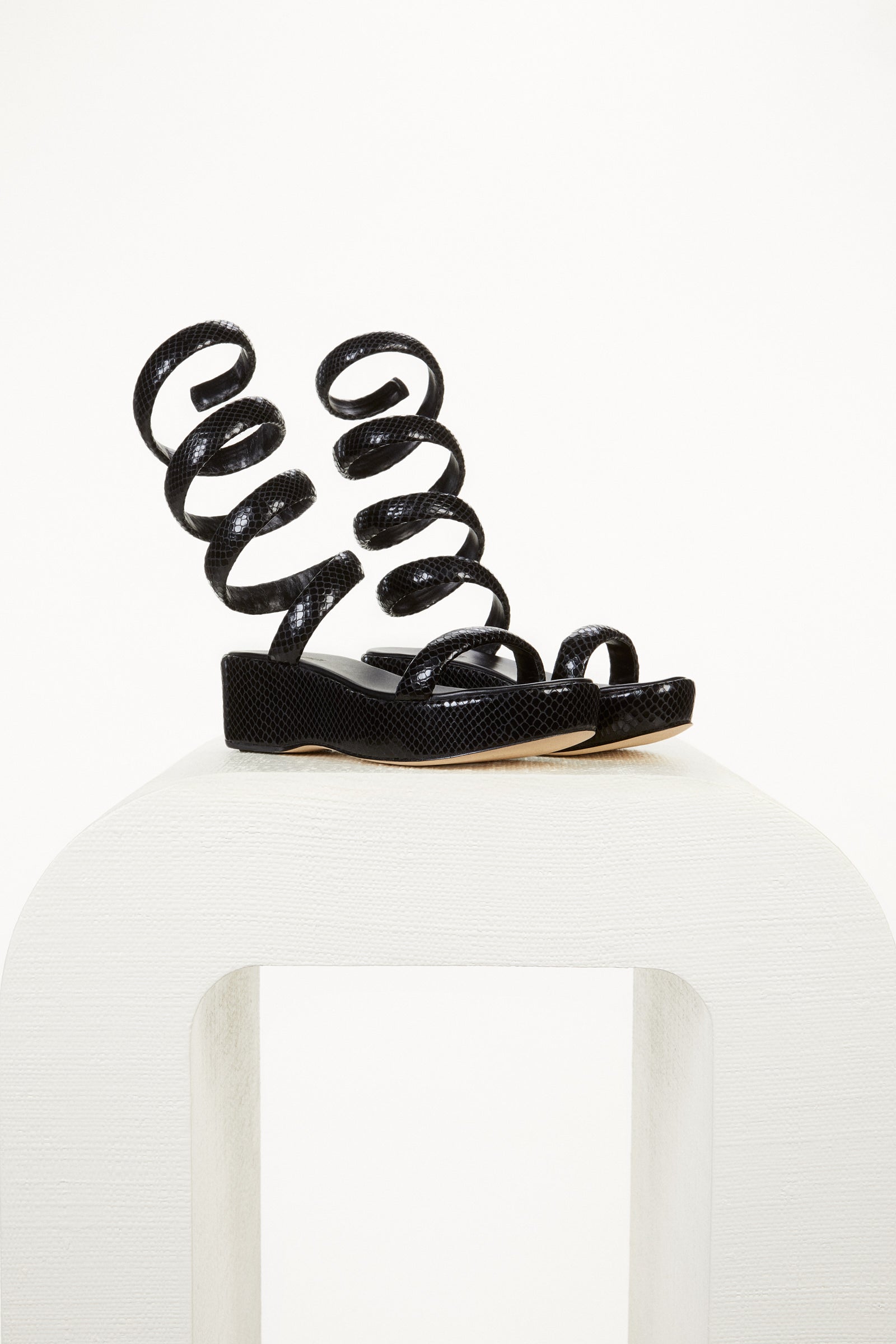 GABI SANDAL - BLACK